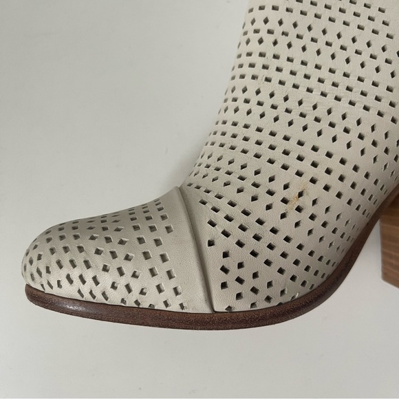 Rag & Bone Womens’ Margot Perforated White Leather Booties - Picture 5 of 11